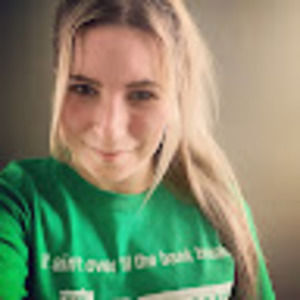 Meet your Posher, Briana